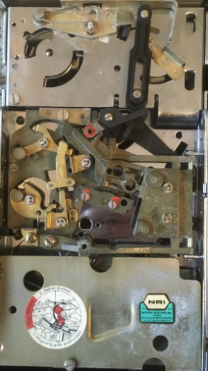 Beispiel mechanischer Prüfer mit 4 Münzen DEM